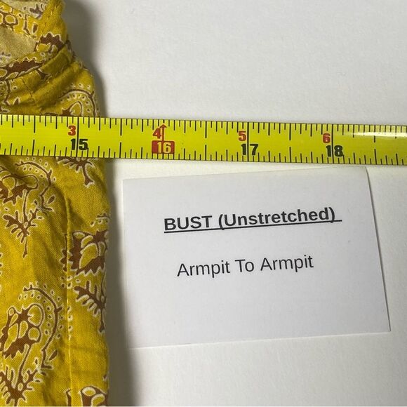 Rose + Olive Yellow Boho Short Flutter Sleeve Top W/ Tassels Women's Size Small - Picture 14 of 14